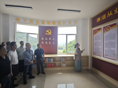格式工廠福安陳宇恒：圖為開展現(xiàn)場教學(xué) (2).jpg